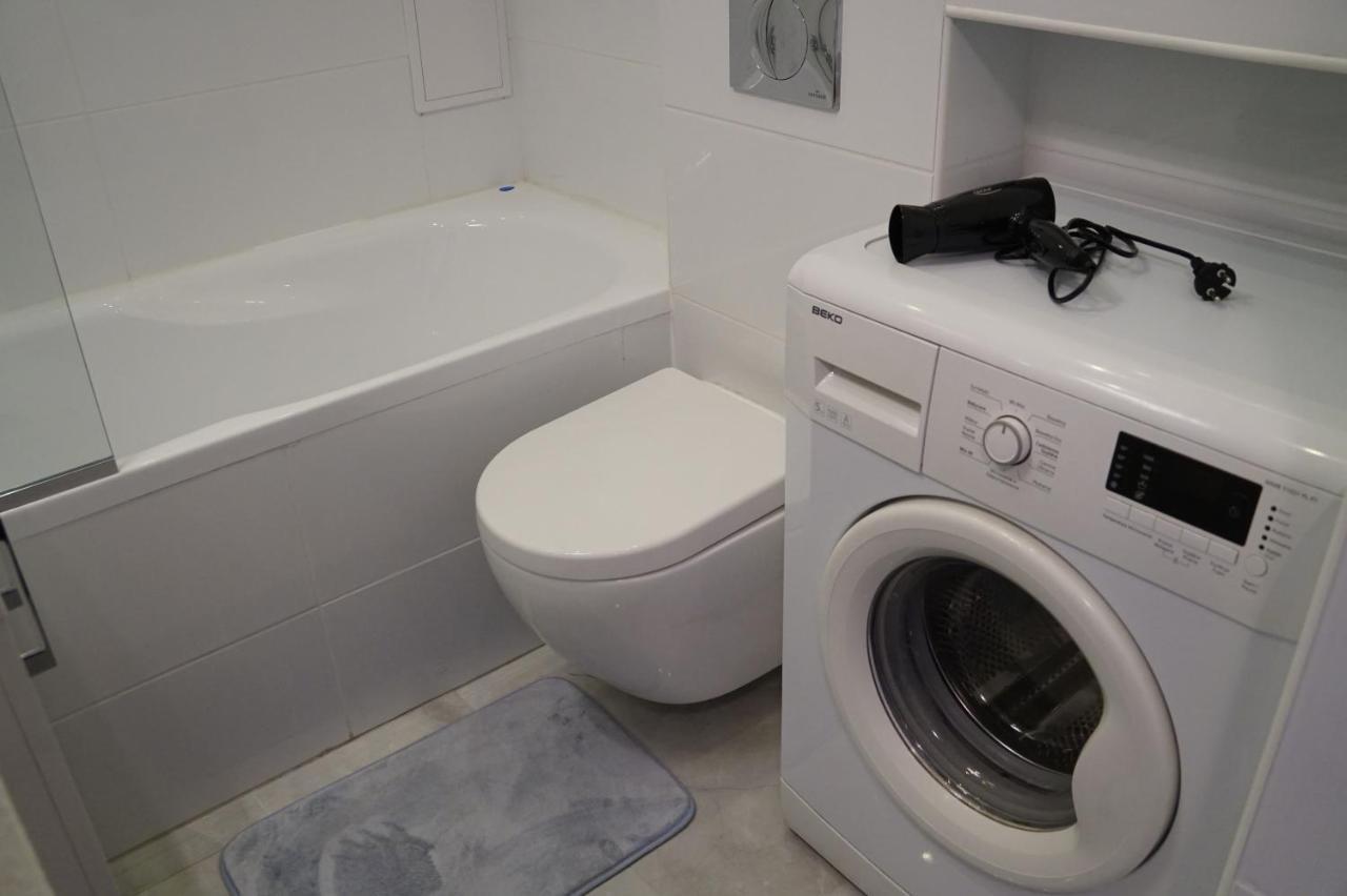 Apartament Gliwice Centrum Dunikowskiego Z Garazem Экстерьер фото